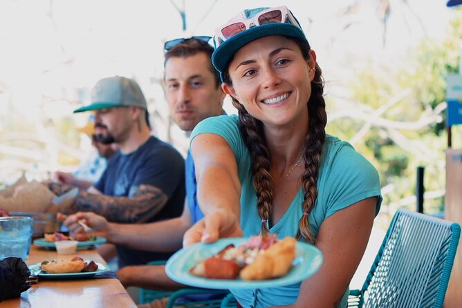 3 Hours of Guided La Paz Street Food Tour - Meeting point and timing: the 9:00 am start that keeps your day moving
