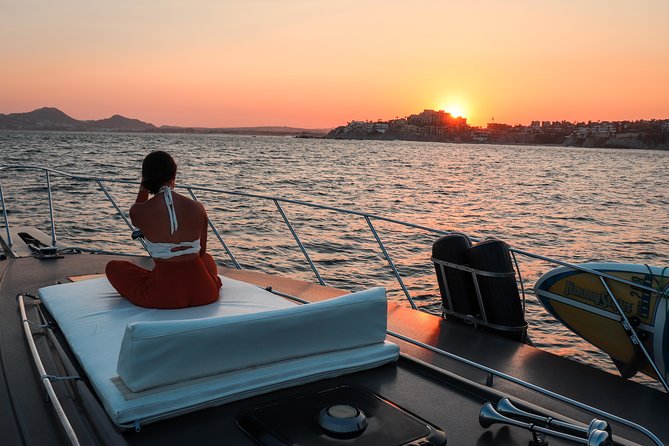 4-hour Private Yacht Cruise in Cabo - Chileno Bay or El Médano: picking your vibe