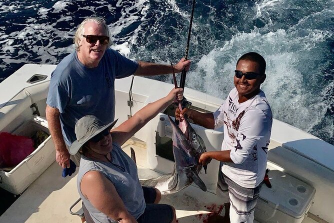 5-Hours Private Fishing Experience in Cruiser in Cabo San Lucas - Price and value: $900 per group, plus the real extras