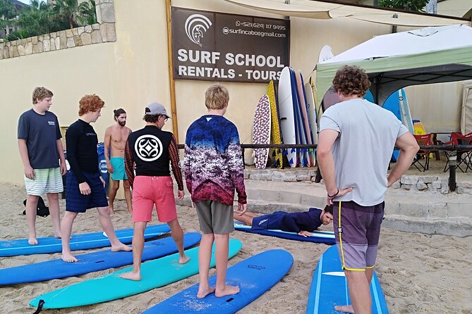90 Min Surf Lesson / Great for Beginners - Instructor feedback that stays personal, even in a group