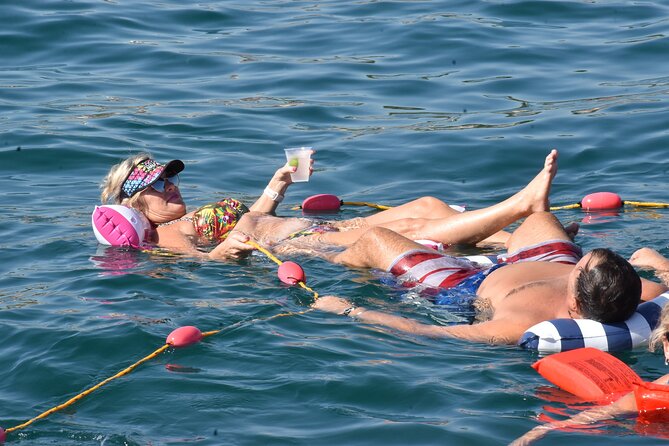 All Inclusive Cabo Boat Tour: Snorkeling, Food, and Drinks - Stop 1: Medano Beach, your warm-up start on familiar sand