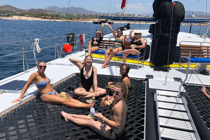 All Inclusive Cabo Boat Tour: Snorkeling, Food, and Drinks - Stop 2: The Arch of Cabo San Lucas, the main photo moment
