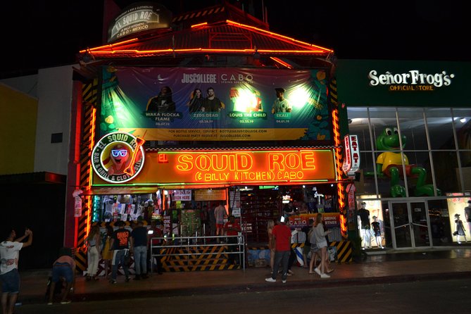 All you can drink (3 hrs) - El Squid Roe Los Cabos - El Squid Roe Layout: Two Floors, One Big Night