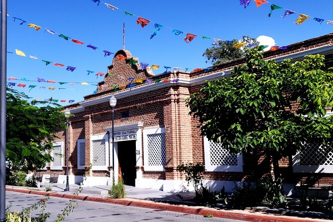 Art and Culture in Todos Santos - Centro First: Getting Your Bearings in Todos Santos