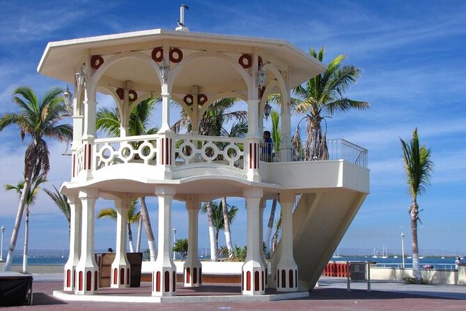 Balandra, La Paz and Todos Santos - Todos Santos: a Magic Town pause and a Hotel California moment