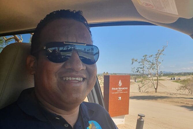 CABO AIRPORT PRIVATE SUV TO Cabo AREA RESORTS ONE WAY - Inside the SUV: Comfort, Cold Drinks, and a Real Human at the Wheel