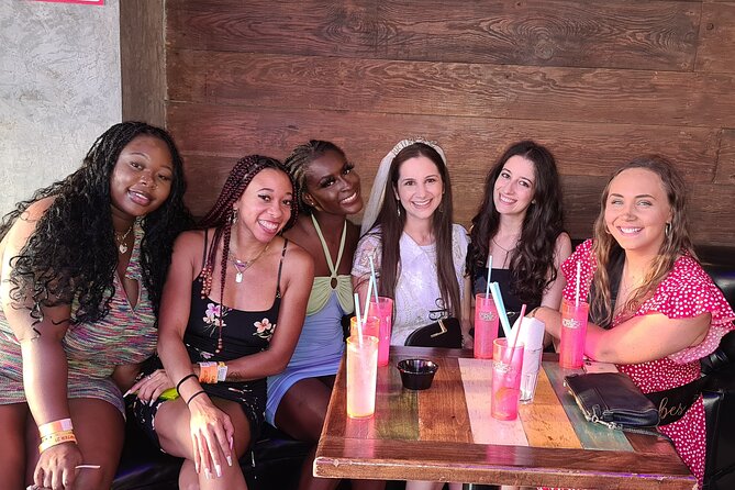 Cabo Bar Crawl - The BEST Bar and Clubs in Cabo - Timing and Meeting Point at El Squid Roe