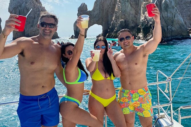 Cabo Blue Snorkeling Cruise, Open Bar and Lunch in Cabo San Lucas - Open Bar, Lunch, and the Boat Vibe (Music Included)