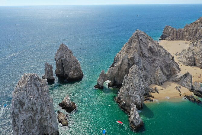 Cabo Boat Ride to El Arco & Lover’s Beach with Swimming - Getting on Board at Medano Marina, With a Clear Game Plan