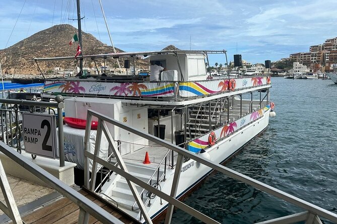 Cabo Boat Tour: Drinks, Lunch, Snorkeling, Dancing, and Transport - The return cruise party: music, games, and getting your Cabo on