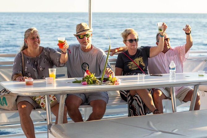 Cabo Cruise Sunset Adventure: Tacos, Margaritas & Sea Lions - Tacos, margaritas, and the premium open bar, served like a dinner plan