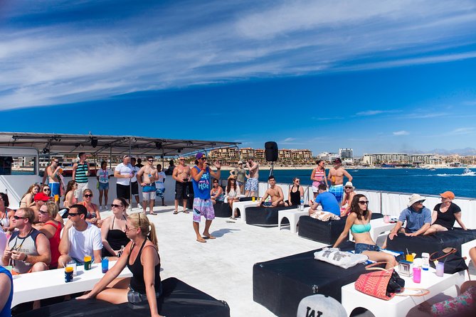 Cabo Escape Breakfast Snorkel Cruise - Stop 2: Snorkeling in the Santa Maria Bay / Chileno Area