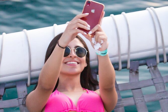 Cabo Escape Sunset Cruise with Dinner and Open Bar - Who this Cabo Escape sunset cruise fits best