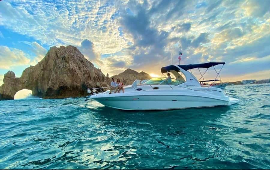 Cabo: Private Yacht Tour, Water Activities, Lunch & Drinks - Price and value: when $699 per group works for your trip