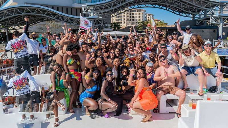 Cabo San Lucas: Adults-Only Boat Party with Drinks & Live DJ - Arch of Cabo San Lucas Photo Stop: A Practical Way to Get the Shot