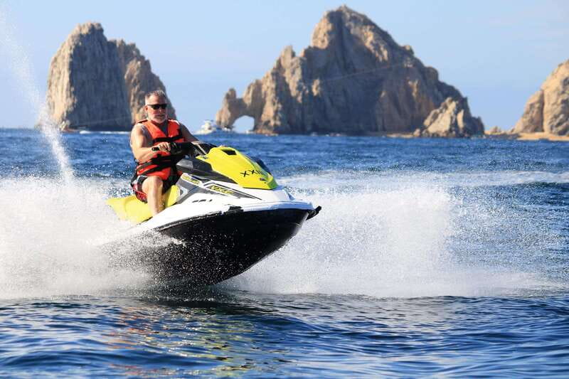 Cabo San Lucas Bay: Guided Jet Ski 30 minutes Rental - Small Group Energy: Getting Attention Without the Chaos