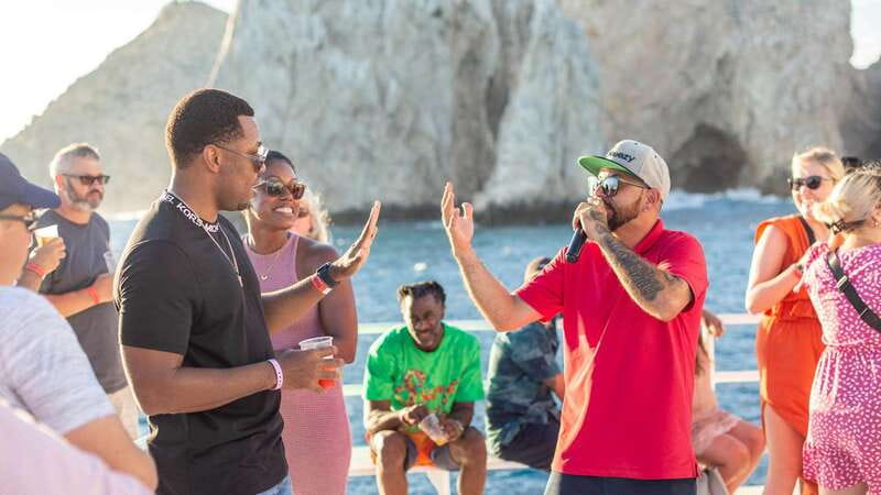 Cabo San Lucas: Cabo Mar Mexican Flavors Sunset Cruise - Getting There: Hotel Pickup, Fast Dock Transfer, and Easy Roundtrip