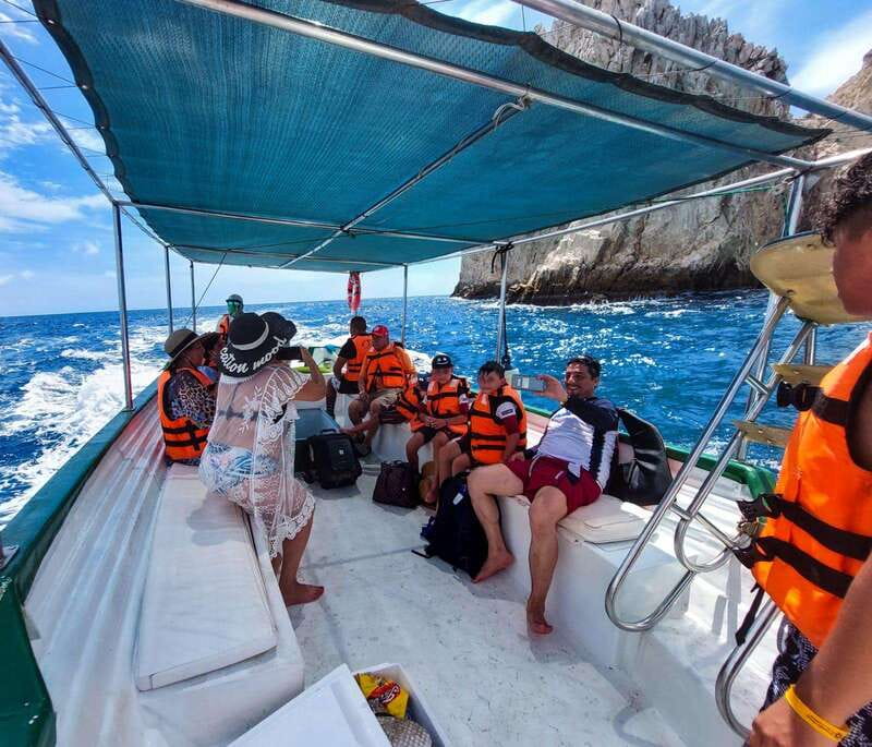 Cabo San Lucas: Classic Tour to the Arch in Glass Bottom - A 45-minute feel, with bigger stop times: plan by what happens on the water