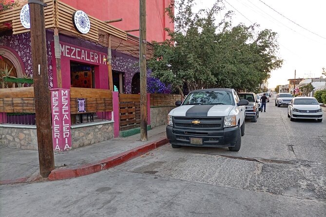 Cabo San Lucas Mezcal Tasting and Cocktail Class - Food pairings and tacos: why this class includes more than alcohol