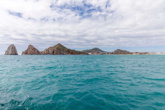 Cabo San Lucas Shopping, Tequila Tasting, and Snorkel Tour - The Catamaran Cruise: Views, Live Entertainment, and a Real Open-Bar Day