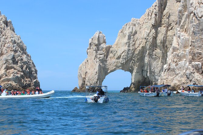 Cabo San Lucas Sunset Cruise Full dinner, open bar and transfer - Who This Sunset Cruise Suits Best (And Who Should Rethink)