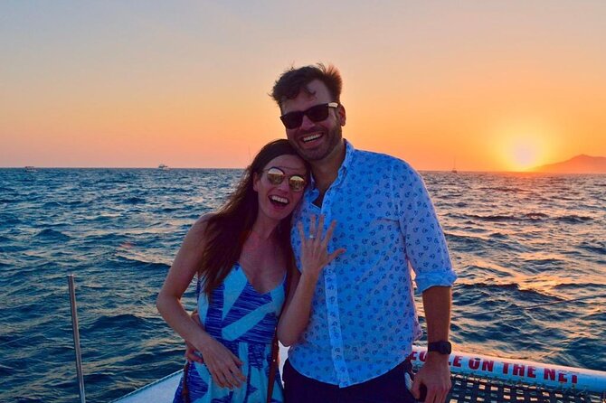 Cabo San Lucas Sunset Cruise with Unlimitted Drinks - Unlimited drinks on a sunset cruise: fun, rules, and what to expect