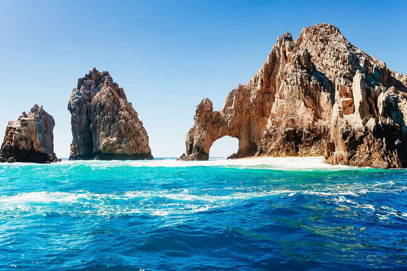 Cabo San Lucas: Sunset Dinner Cruise - Mexican Buffet, Open Bar, and Onboard Entertainment: Dinner While the Light Changes