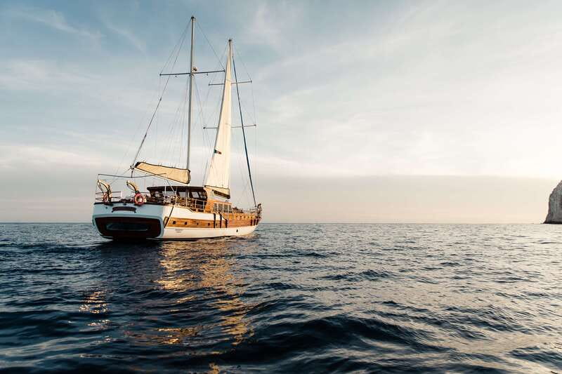 Cabo San Lucas: Sunset Yacht Cruise w/Chef Dinner & Open Bar - Meeting at Dock 0 and how the 3-hour plan really flows