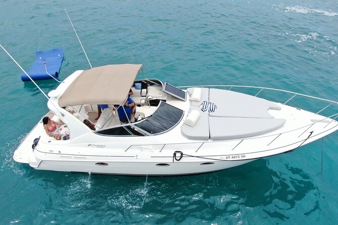 Cabo San Lucas Yacht Rental all inclusive - Food and drinks: why this is more than a token snack