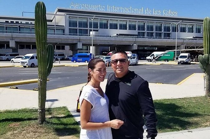 CABOAirport PRIVATE CAR To Cabo Resorts AREA up To 3 pax One Way - Who This Transfer Fits Best (And Who Should Rethink It)