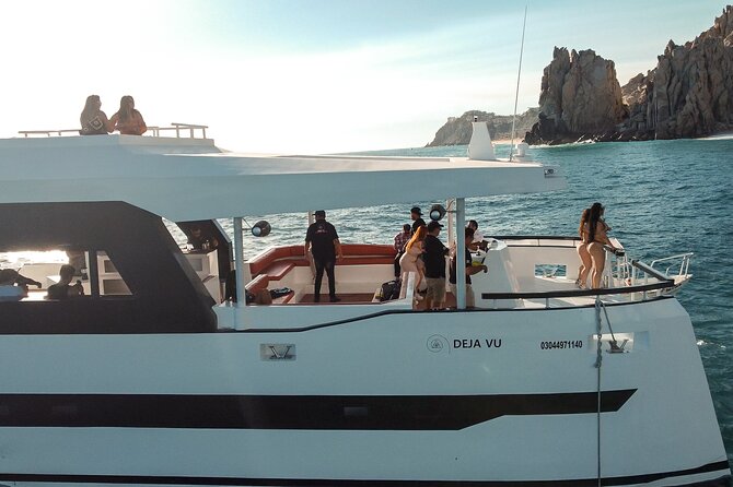 Catamaran - Luxury Private Tour - What a private luxury catamaran feels like for groups up to 14