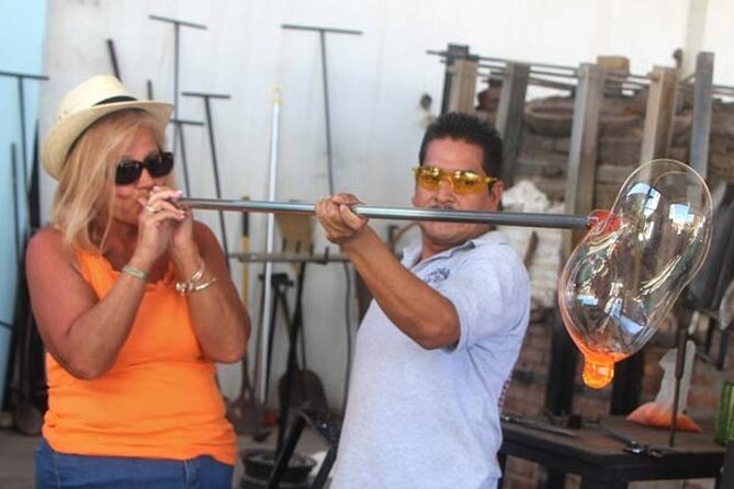 Clear Boat Ride with City Tour in Los Cabos - Why the Transparent Boat Ride + Glass Workshop Makes Sense Together