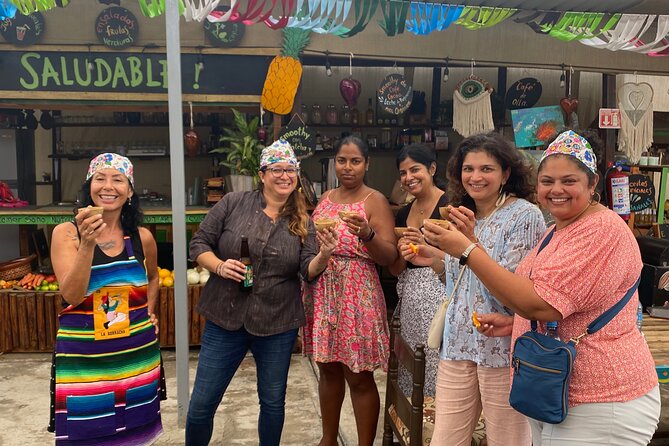 Cooking classes + margaritas and mezcal tasting - Margarita time and the mezcal tasting: drink breaks that fit the lesson