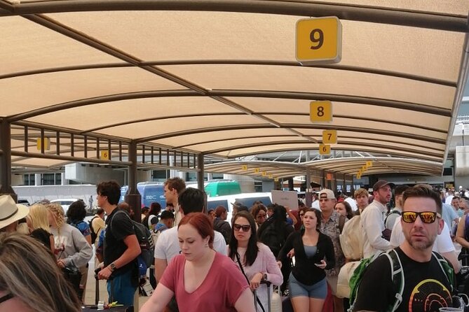 Departure shuttle to Cabo Airport - Price and Value for Groups Up to 8 People