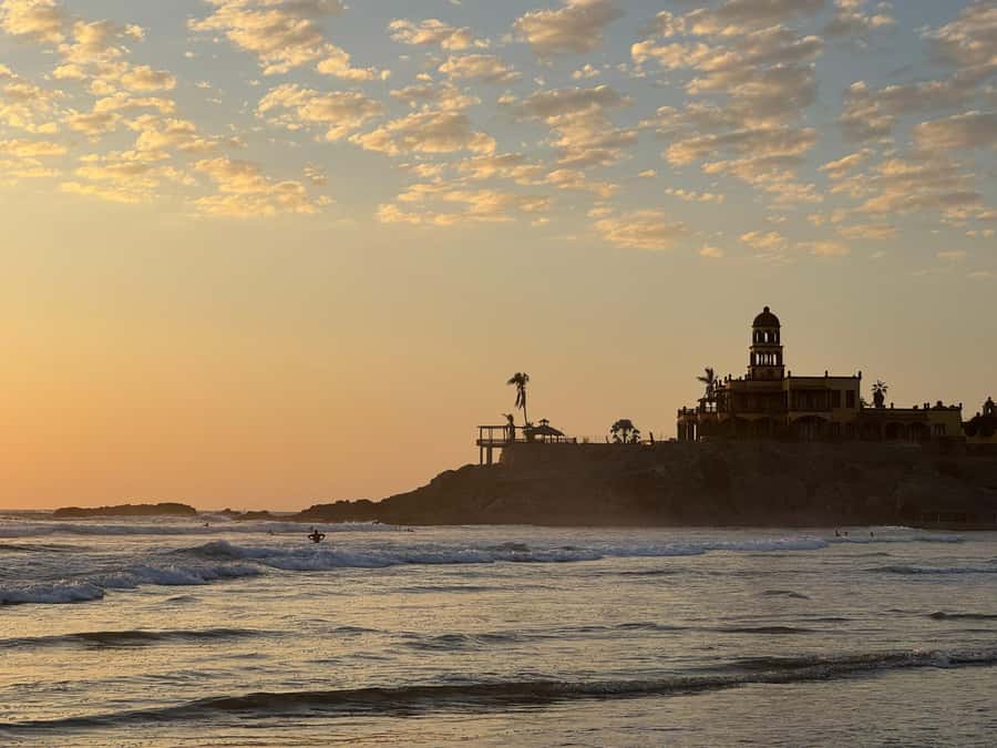 - From La Paz to Los Cabos: A Private Tour at Your Own Pace". - Cabo San Lucas: the Arch connection plus a realistic swim slot