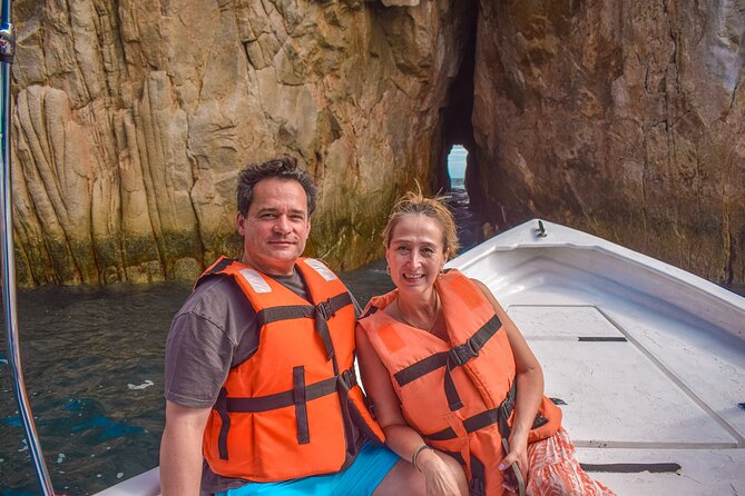 Glass-bottom boat tour to the Arch + beach time - The rocks: the lower-peninsula lookalike and the ocean divider