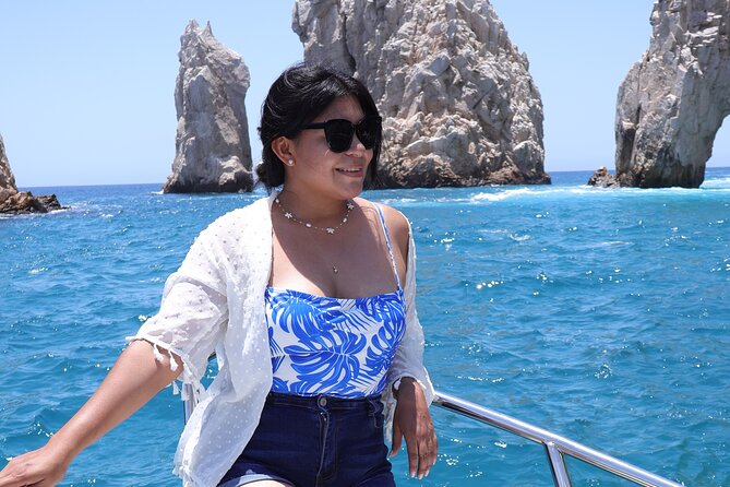 Group tour of the Cabo San Lucas Arch - Getting started at D Dock, Marina, 23453 Cabo San Lucas