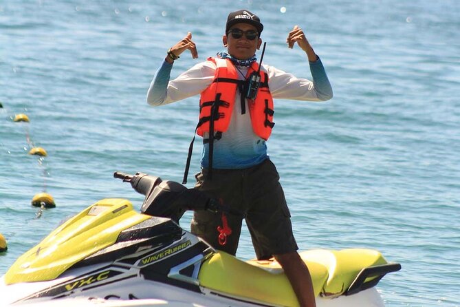 Jetski Ride Activity in El Medano Beach of Mexico - Safety rules that matter: ages, no cameras, and the 300 lb limit