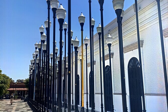 La Paz Private Treasure Hunt - The malecon section: photo-friendly and perfect for teamwork