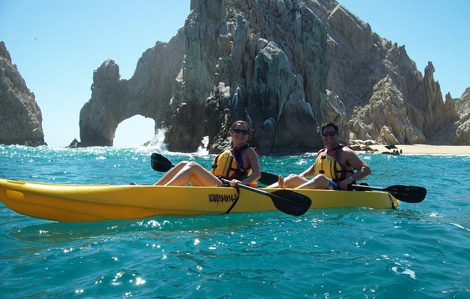 Los Cabos Arch and Playa del Amor Tour by Glass Bottom Kayak - How the 3 Hours Typically Flow (And Why It Works)