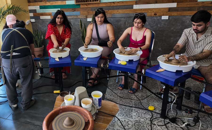 Los Cabos: Clay Molding and Tequila Tasting Experience - Tequila Tasting in 15 Minutes: How to Smell and Sip