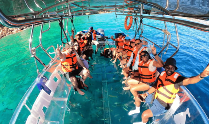 Los Cabos: Get to know the arch on the iconic transparent boat tour - Cape St. Luke’s Arch Stop: The Money Shot Explained