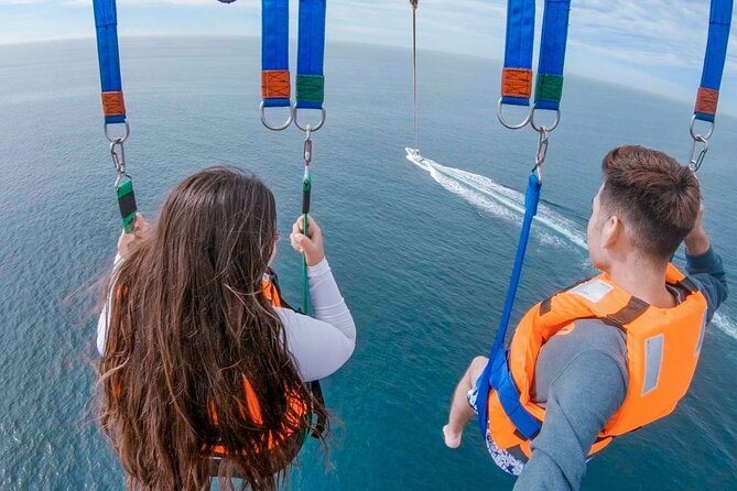 Los Cabos Parasailing Adventure Skybound over Cabo San Lucas Bay - The stop-by-stop route: Medano Beach, El Arco, Playa de los Amantes, Cabo San Lucas Bay sights