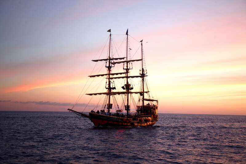 Los Cabos: Pirate Ship Sunset Cruise & Show with Dinner - Who should book, and who should think twice