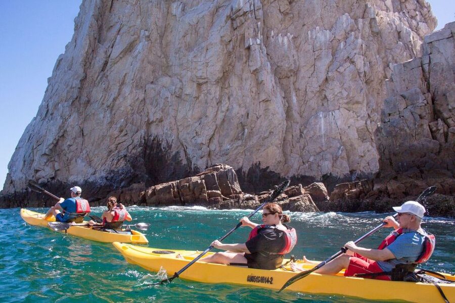Los Cabos: Private Kayaking and Snorkeling Tour at the Arch - Photo moments at the Arch, plus how to avoid the “only blurry shots” problem