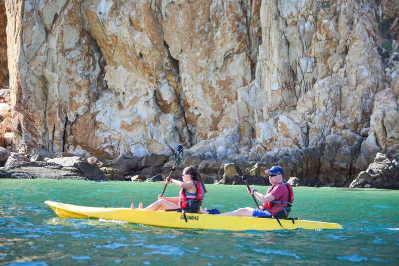Los Cabos: Private Kayaking and Snorkeling Tour at the Arch - Price and value: what $125 buys you in Cabo