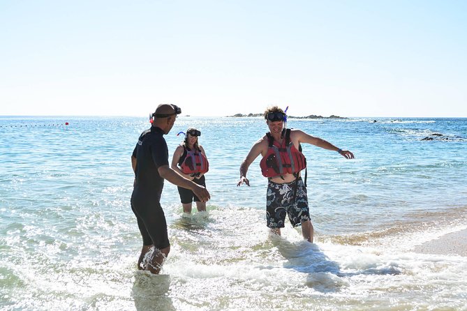 Los Cabos Snorkeling Tour to Chileno Bay and Santa Maria Cove - Stop 3: The road back with ocean views and Cabo’s hotel zone