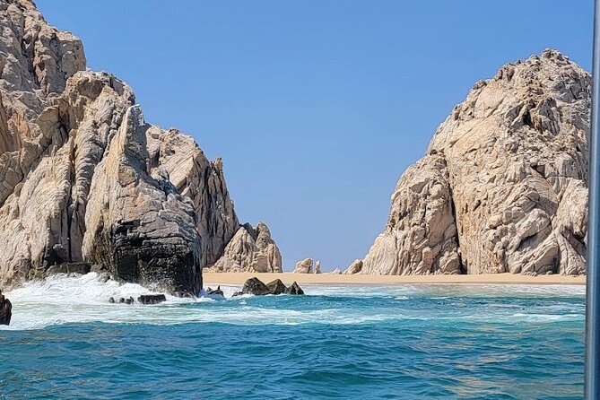 Los Cabos Yacht Adventure - Arch, Snorkel, Lunch, Drinks 1-18ppl - Snorkeling Gear and Paddle Boards, Plus Time to Just Relax