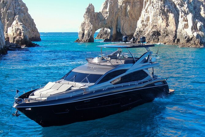 Luxury Black Yacht in Cabo - Key points to know before you board