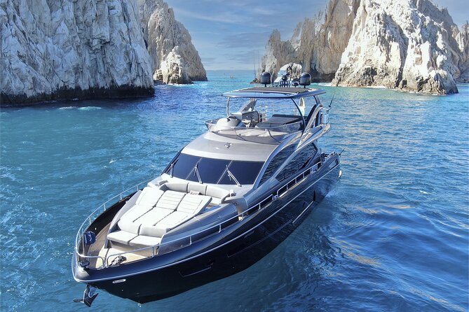 Luxury Black Yacht in Cabo - The crew factor: service that keeps the charter feeling personal